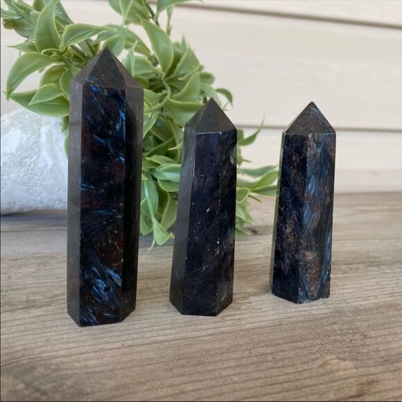 Fireworks Crystal Towers - Picture 3 of 3